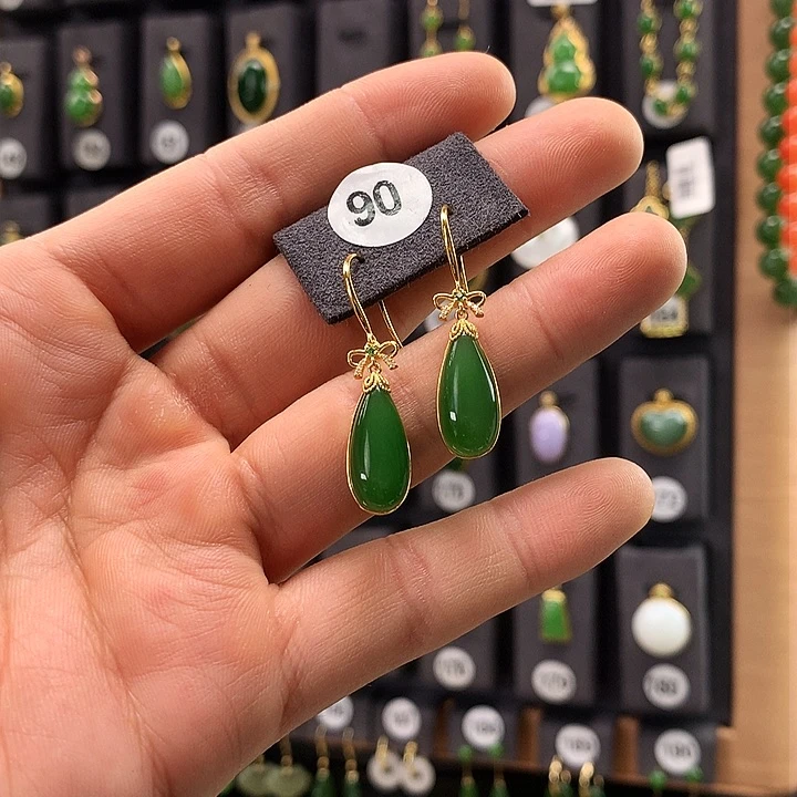 和田玉耳饰18K金镶嵌