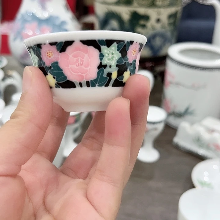 釉下五彩瓷的制作工艺与