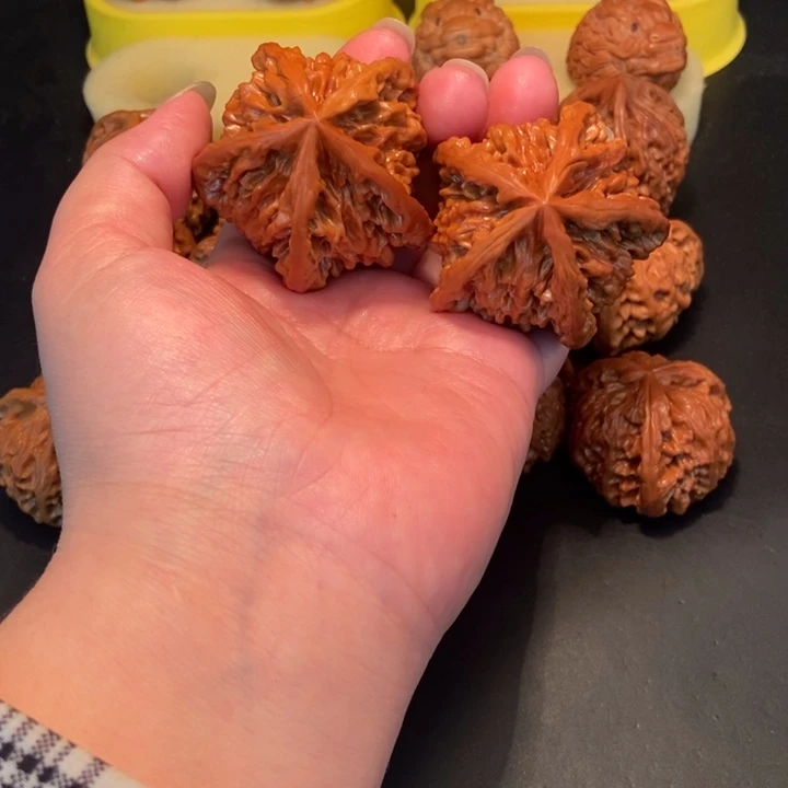 文玩核桃把件一***说工艺