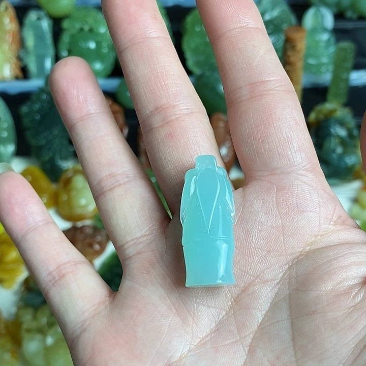 未镶嵌蛇纹石玉颈饰