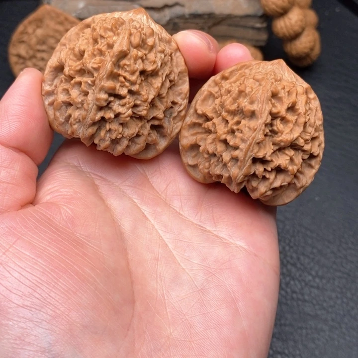桃核把件尺寸42星星