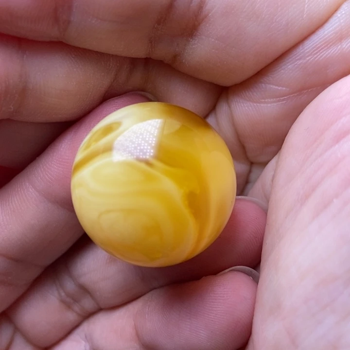 未镶嵌琥珀裸石蜜蜡102