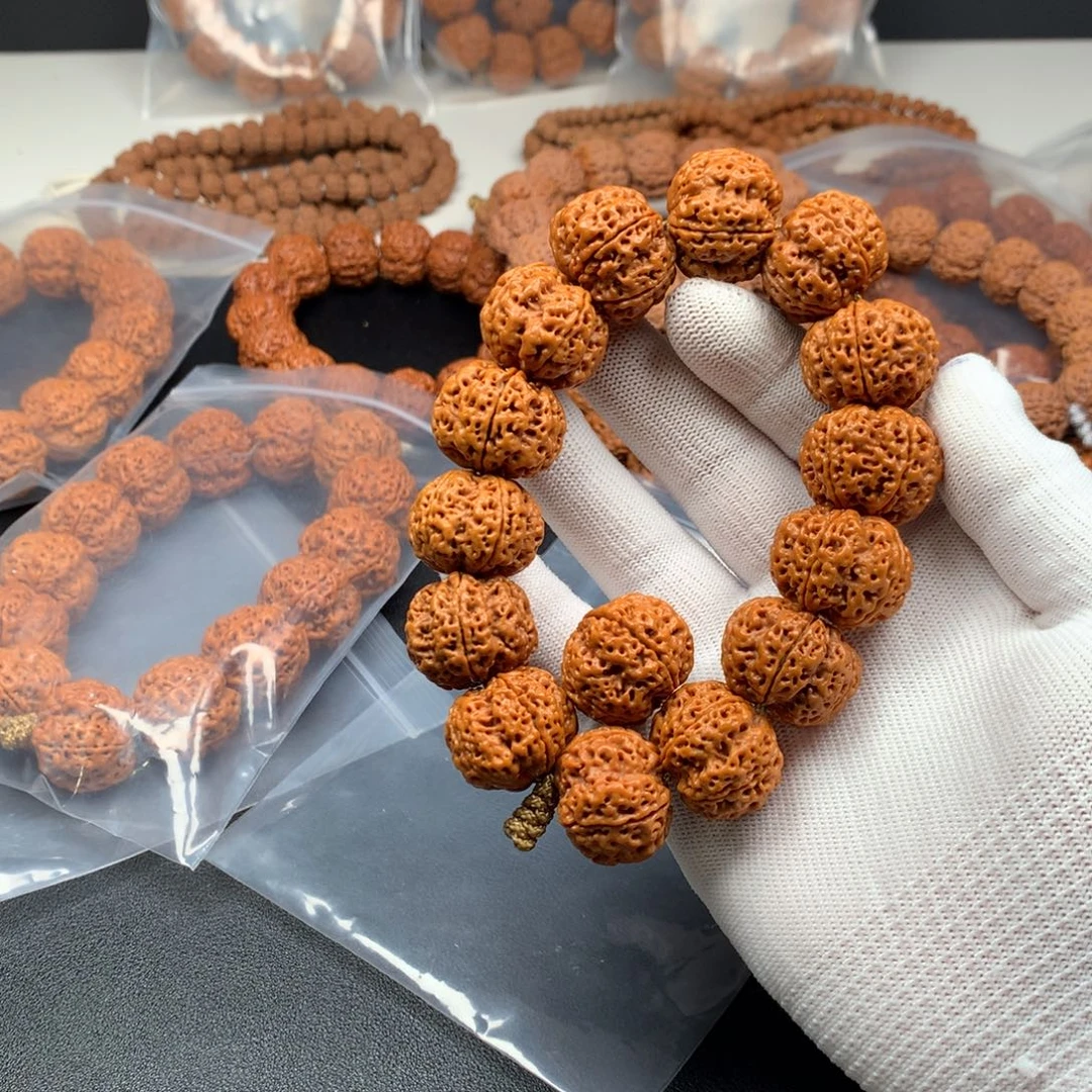 手串金刚菩提24.5+飞碟龙王