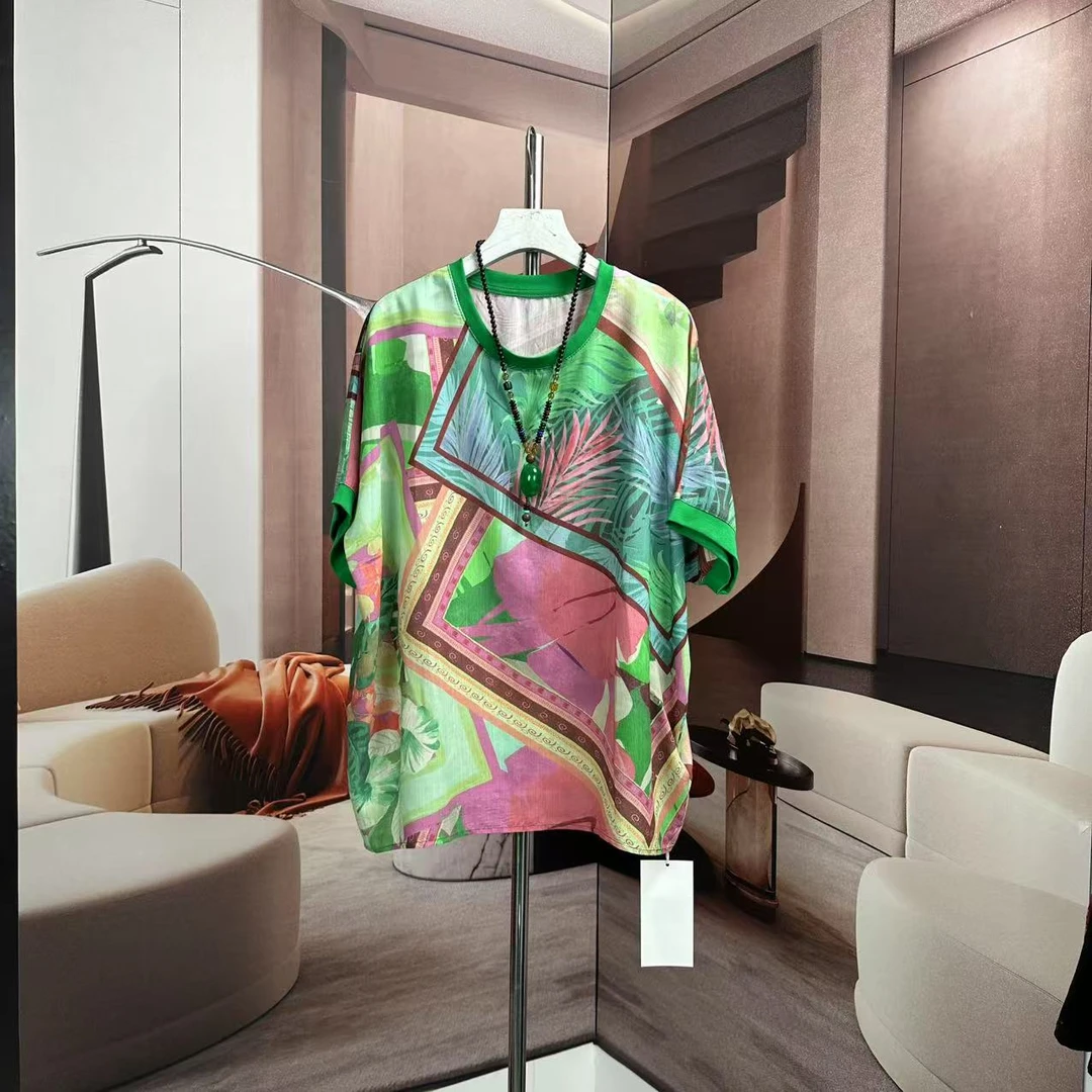 翠绿花2025新款洋气宽松妈妈装上衣气质网红针织时尚绿色印花扎染