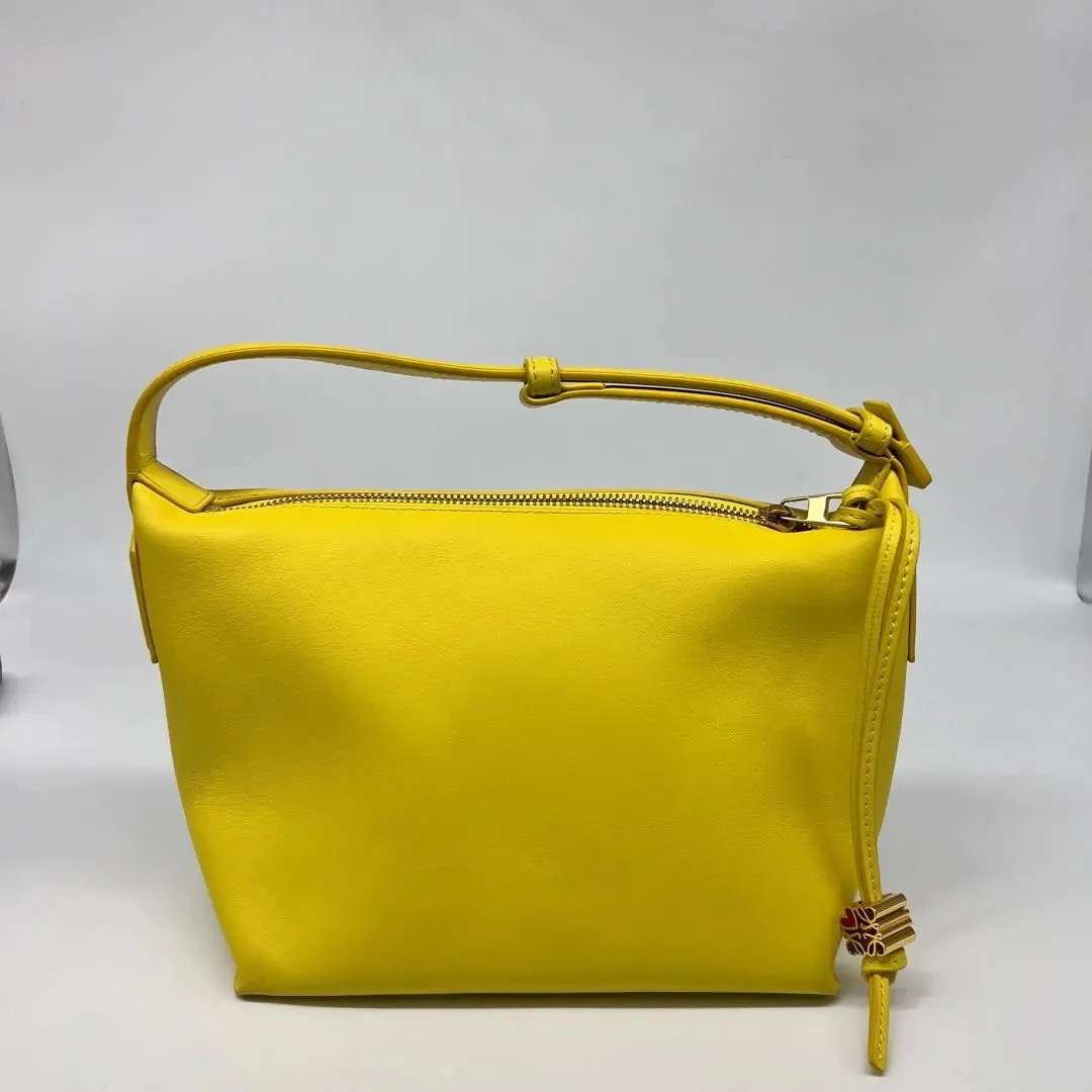 95新 LOEWE/罗意威 罗意威饭盒包  12847