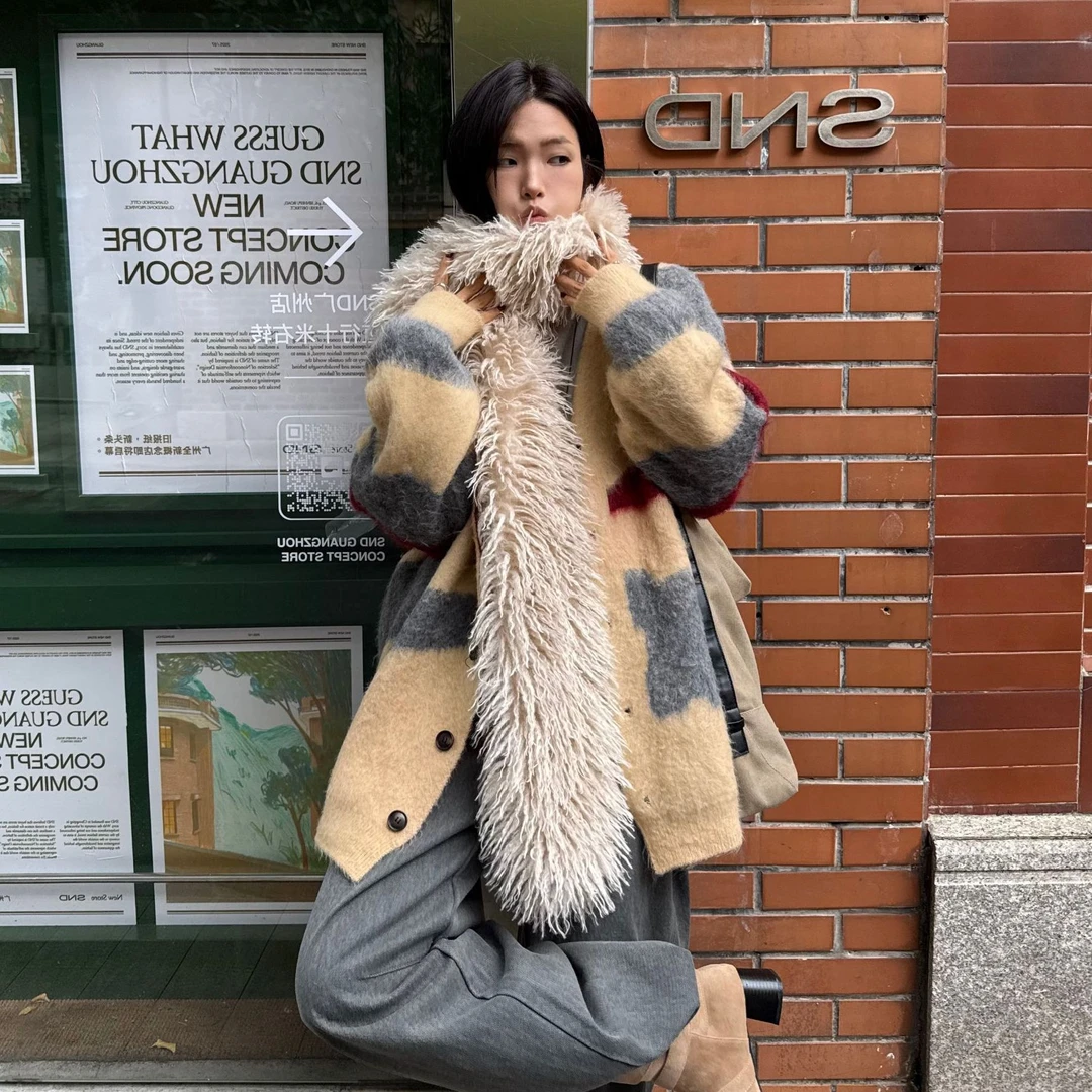 【清】2025冬季韩系软糯拼色羊毛开衫毛衣女百搭V领针织上衣50615