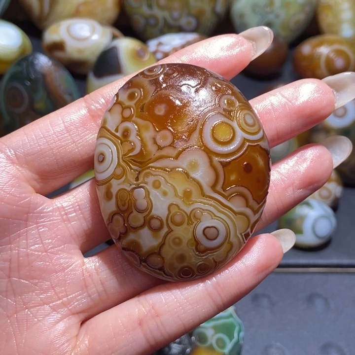 【闪购商品】未镶嵌玛瑙/玉髓珠宝奇石c