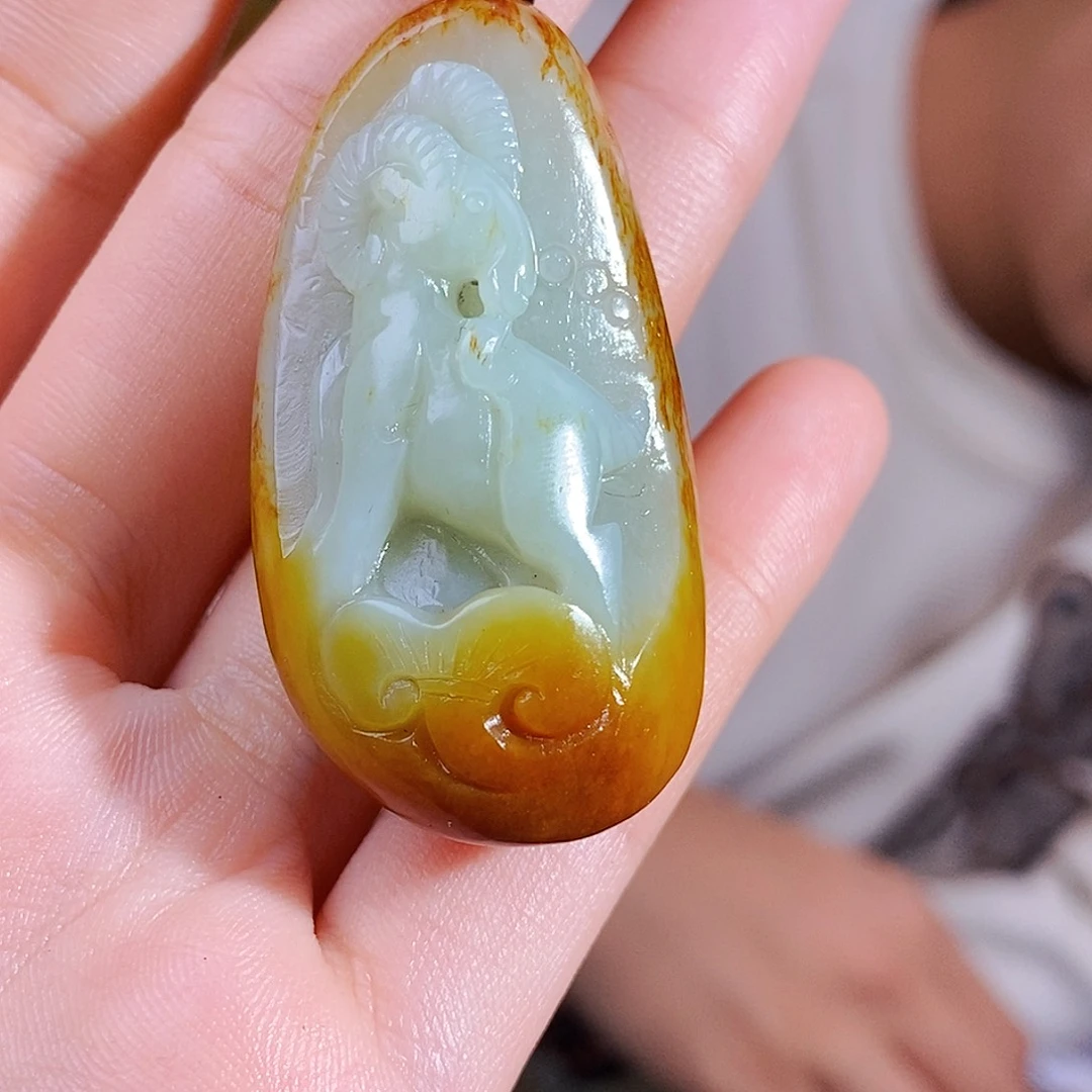 和田玉颈饰未镶嵌