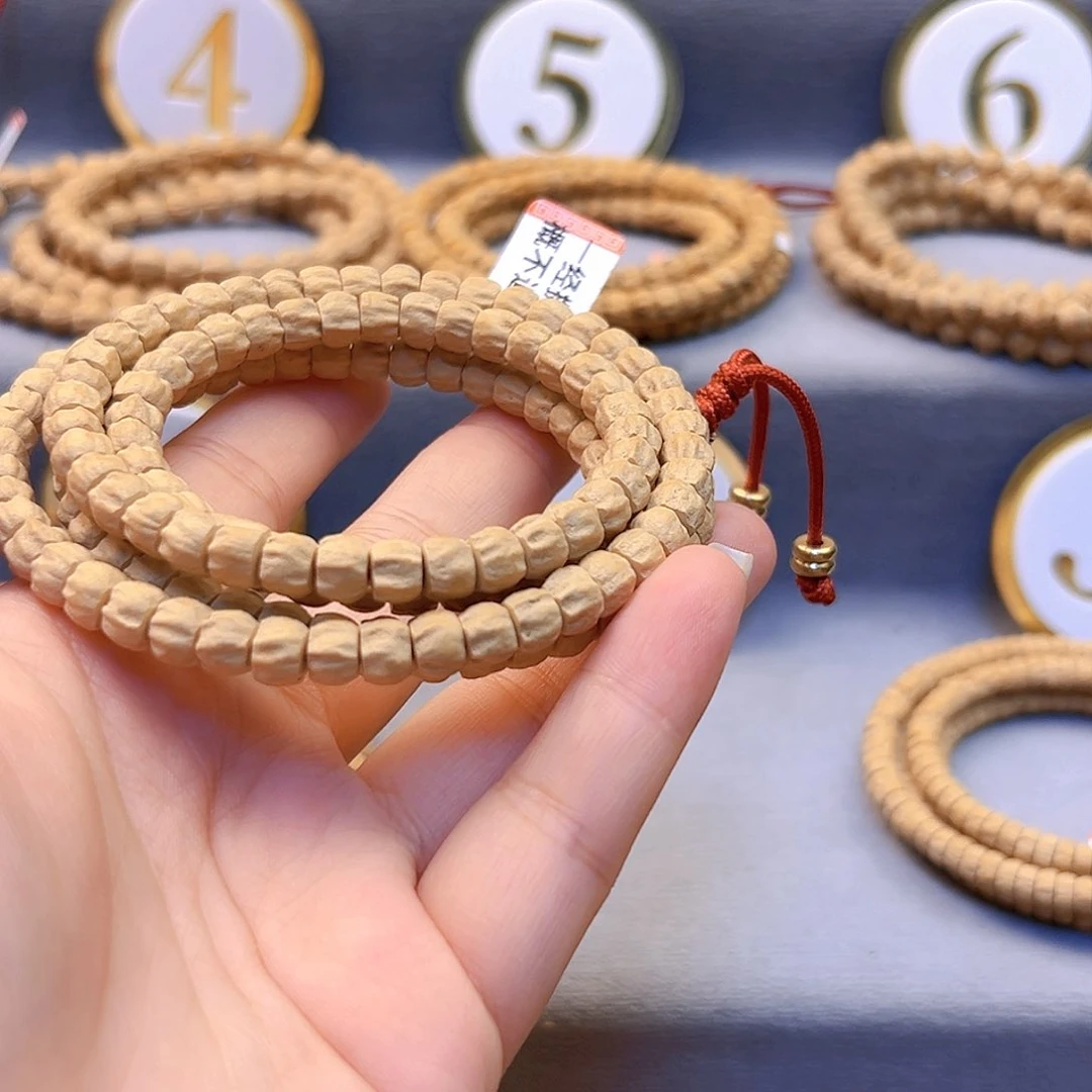 柏香籽/百香籽吊坠D*o