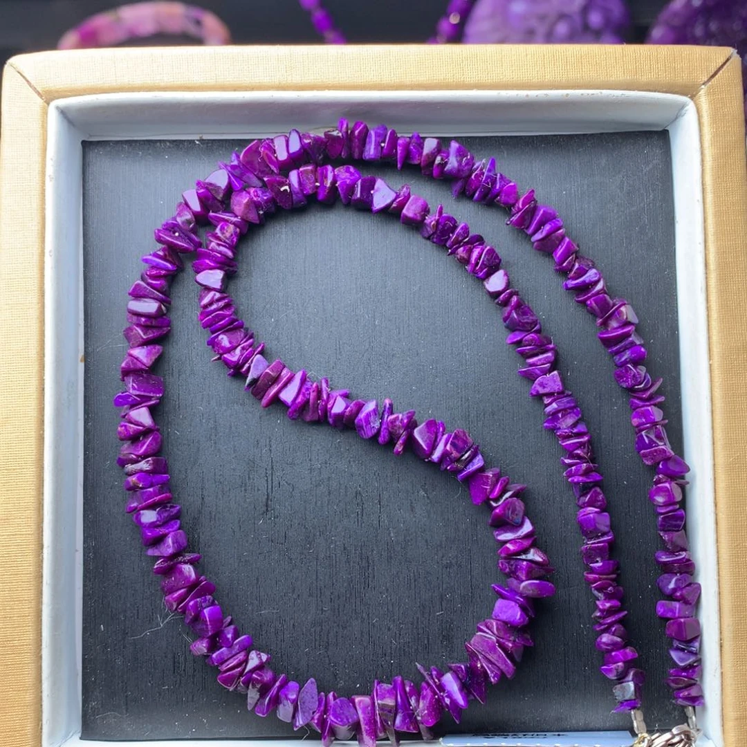 未镶嵌苏纪石（舒俱来）项链