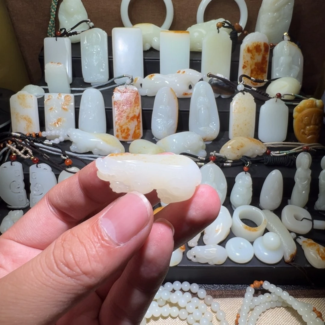 和田玉吊坠(不含链)未镶嵌用****3