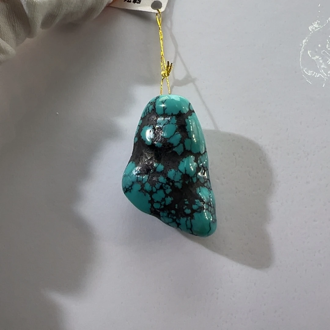 绿松石未镶嵌挂件