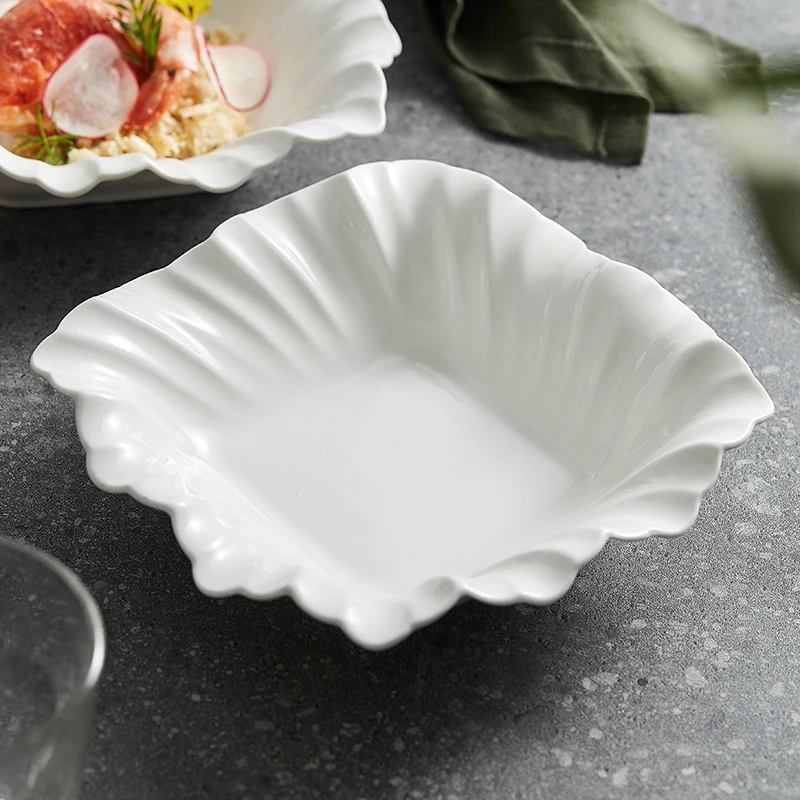 德化白瓷2025新款简约高级感高颜值精致创意家用陶瓷折叶盘沙拉盘