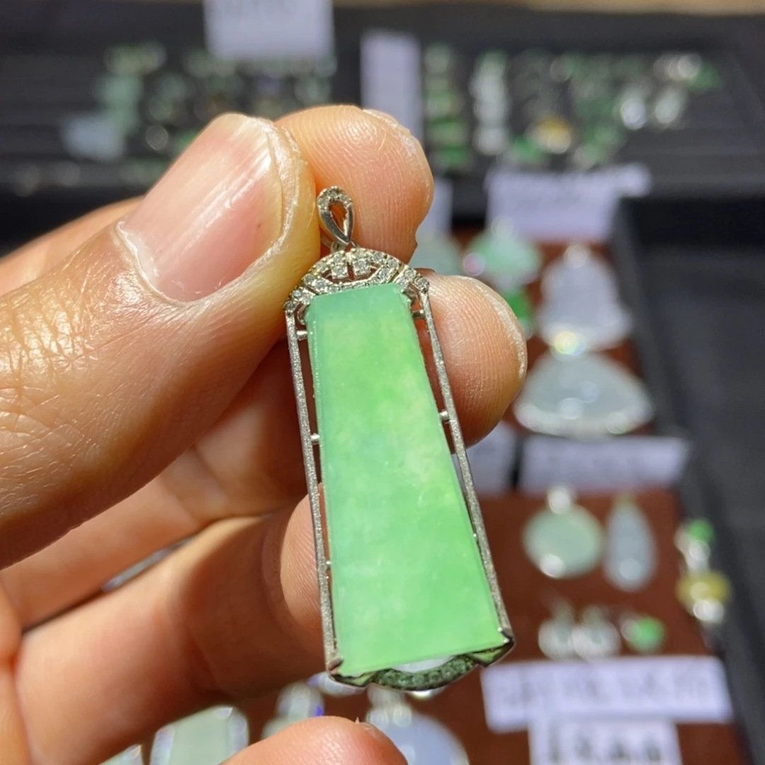 翡翠银S925镶嵌颈饰