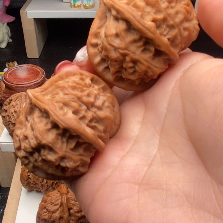 闲****把件文玩核桃四棱