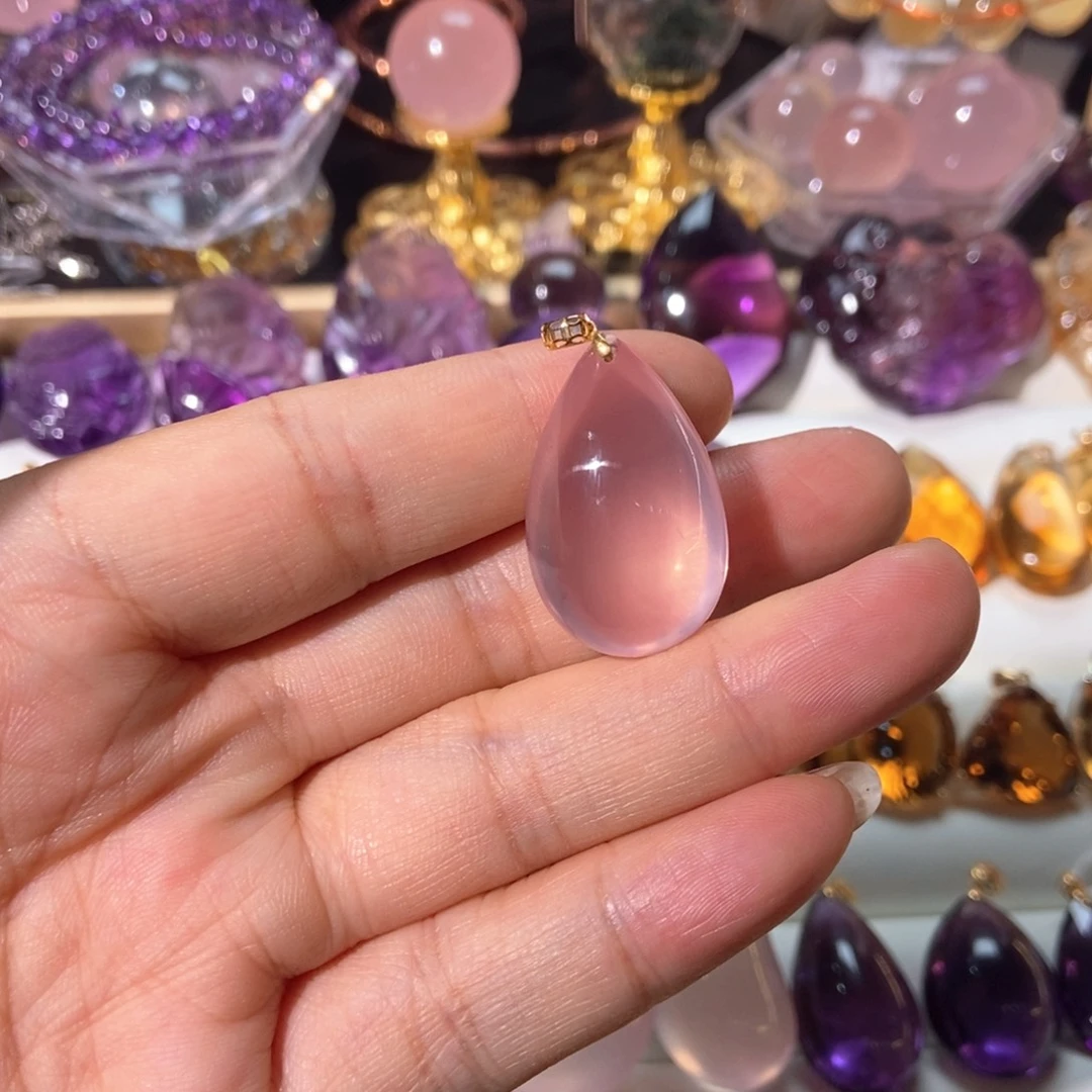 颈饰18K金镶嵌水晶