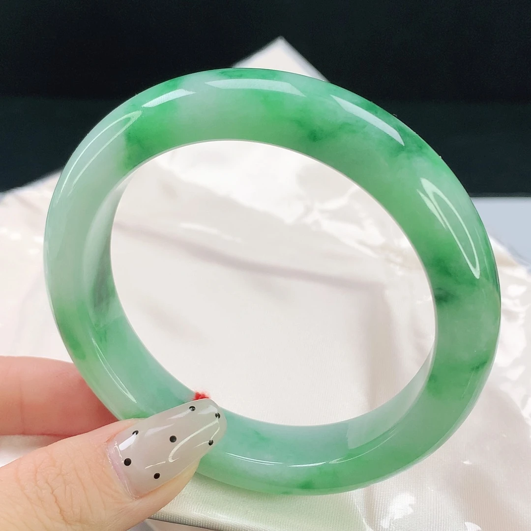 未镶嵌手镯翡翠60.9