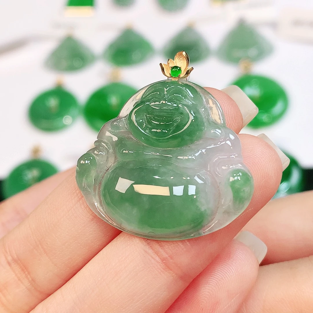 翡翠18K金镶嵌颈饰