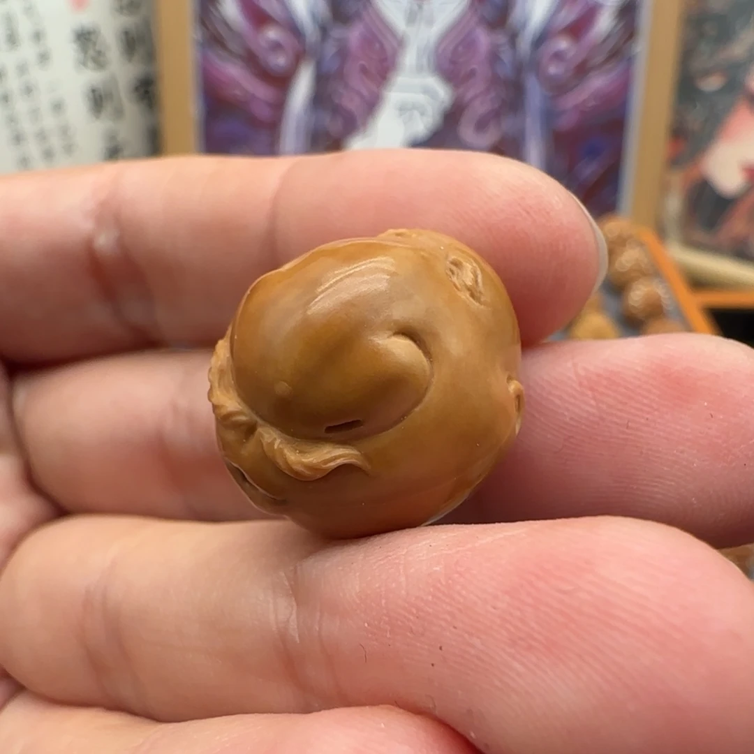 猴头核桃吊坠百态