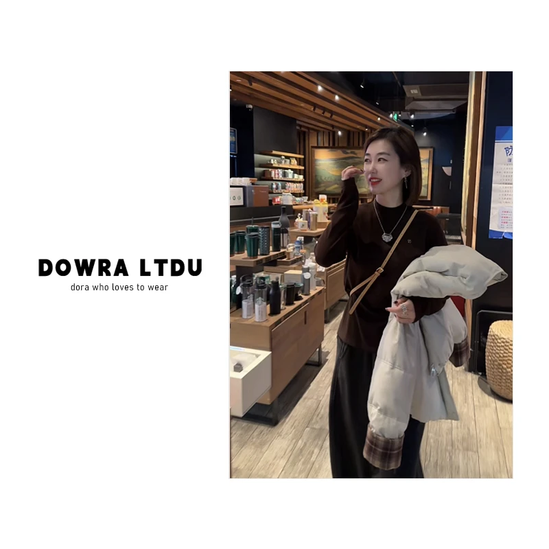 朵拉【贴肤之境】2025年冬季款半高领纯色图标长袖加绒打底016-6681