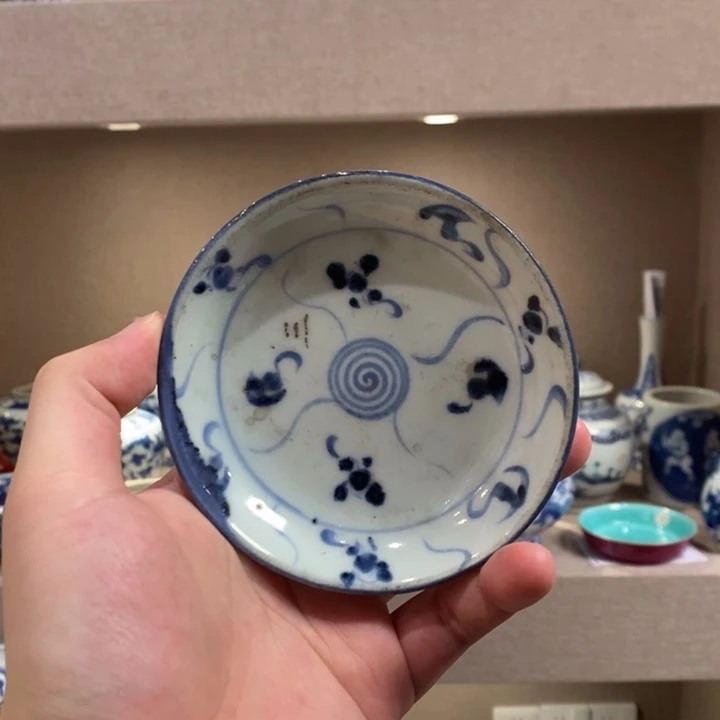 碟4200瓷器—青花灵芝纹小碟