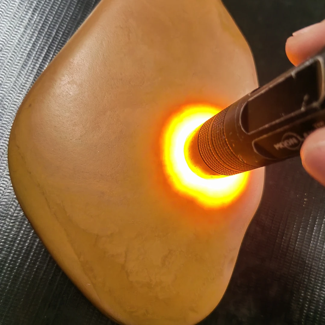 龙陵天然黄龙玉毛料