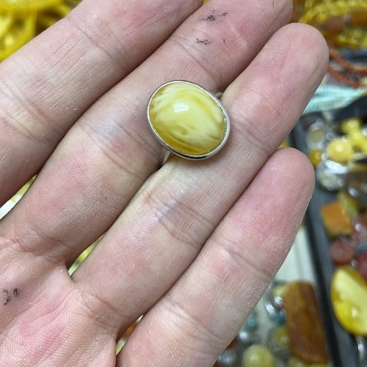 蜜蜡银S925镶嵌裸石戒指