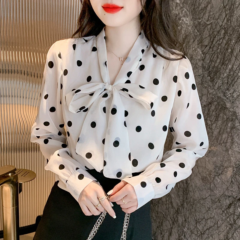 感波点上衣时尚衬衣蝴蝶结雪纺女别致洋气2024年春装衬衫新款