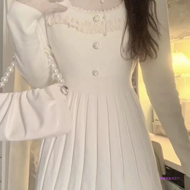 感女神范针织连衣裙女法式小个子气质显瘦修身设计感内搭裙子长裙