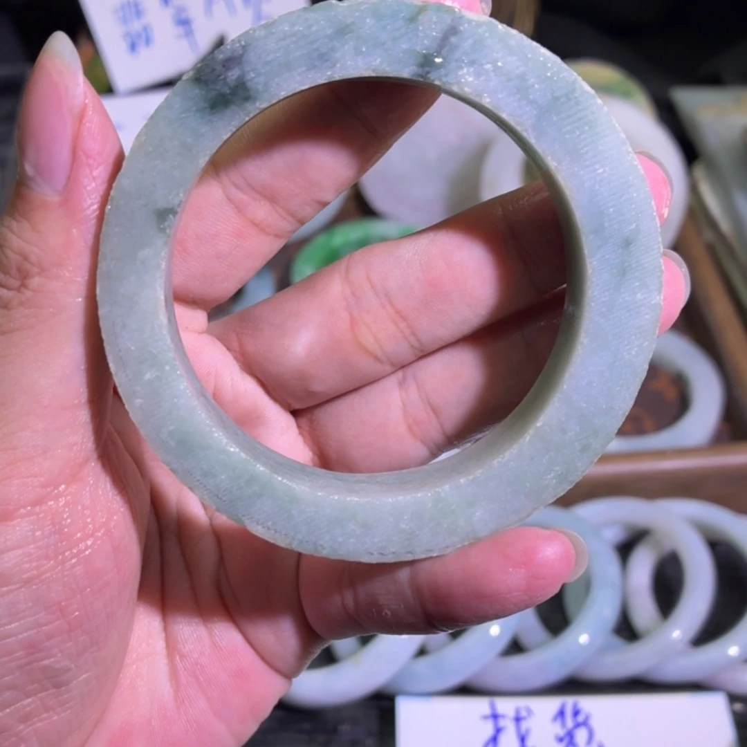 定制翡翠未镶嵌翡翠A货毛胚手镯定制