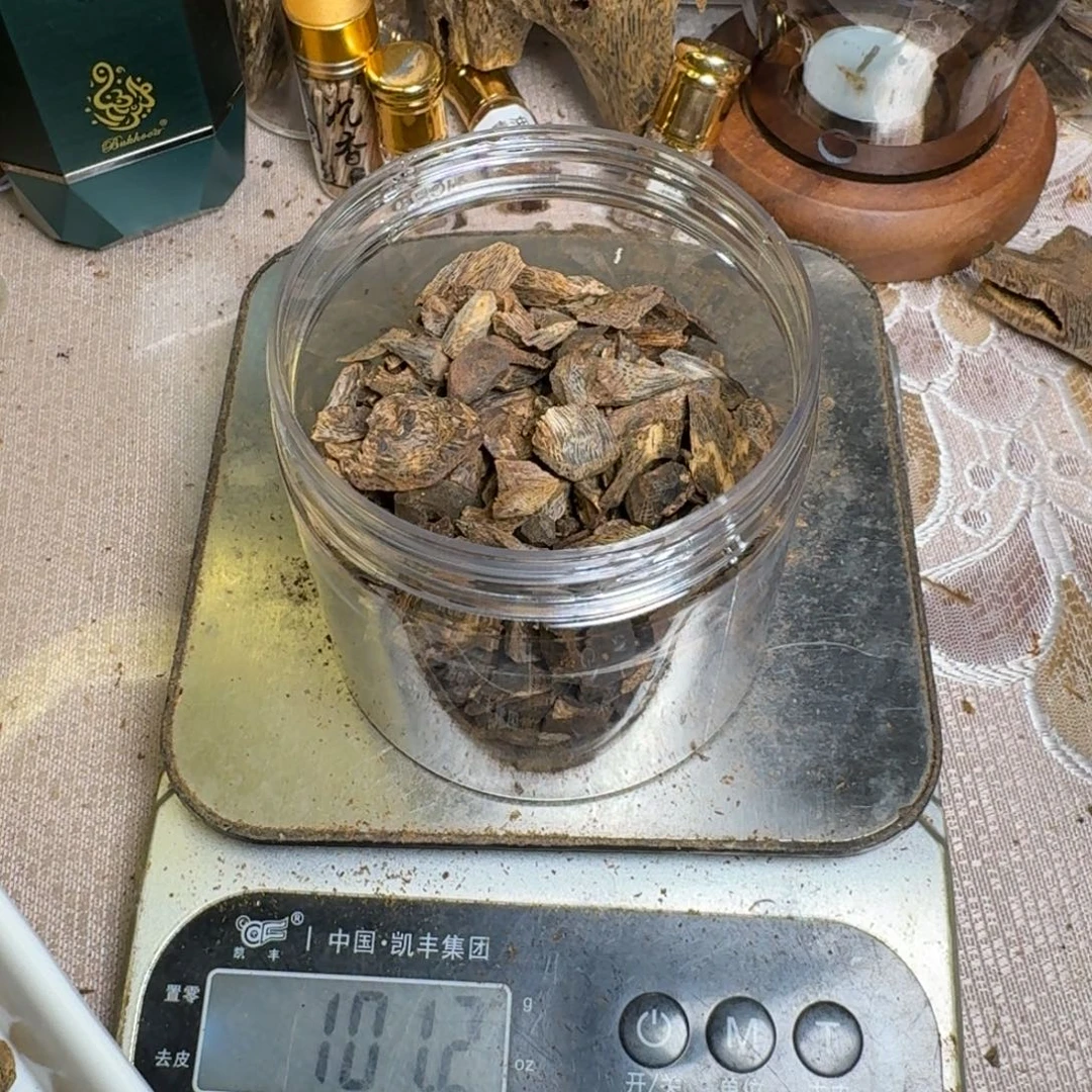 风***海沉香碎屑沉香沉香奇楠沉水树丁料