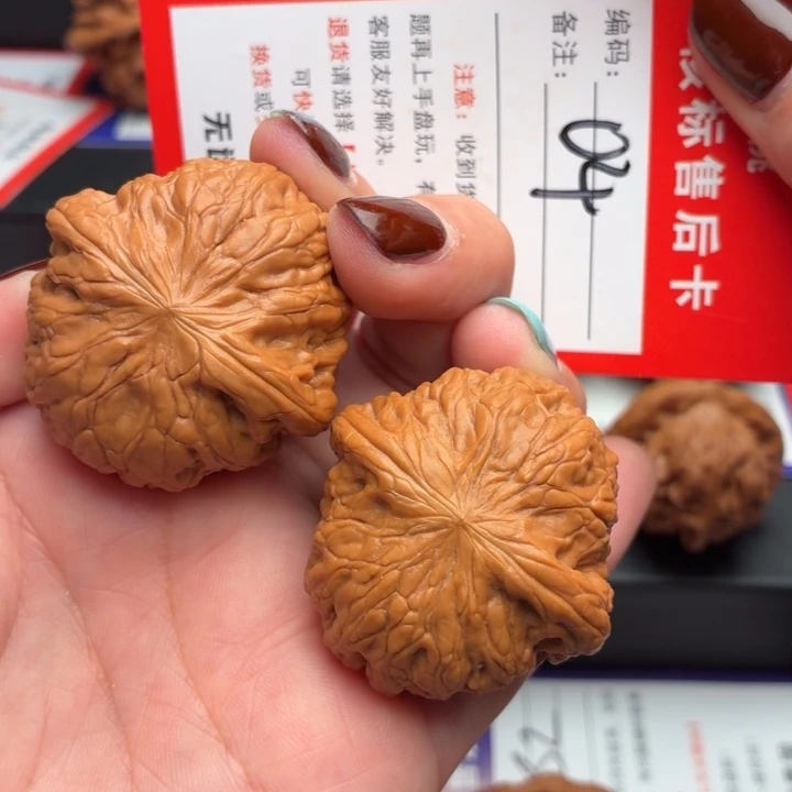 文玩核桃把件39尺铁锤妹妹