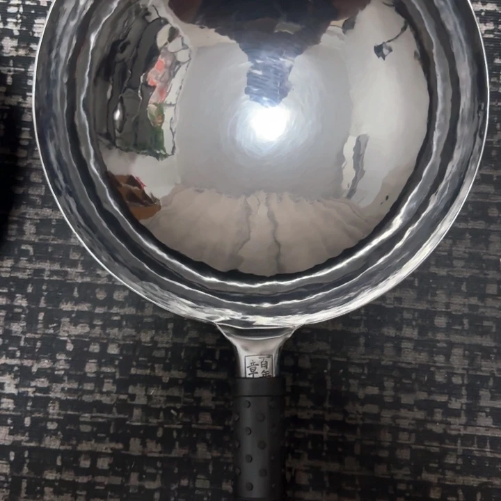 渔****熟铁预定32手工铁锅