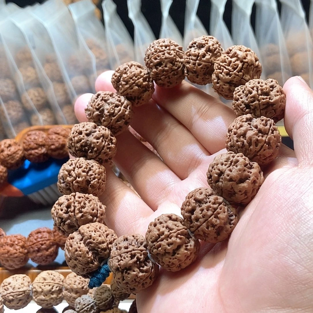 吊坠金刚菩提红皮矮桩原生态梅花23mm