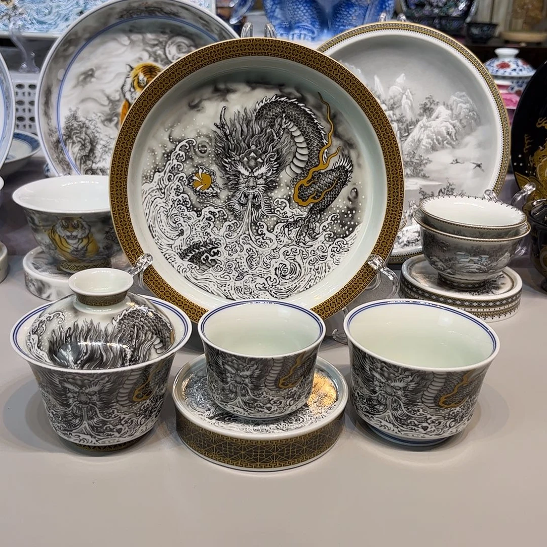 景德镇陶瓷艺术品