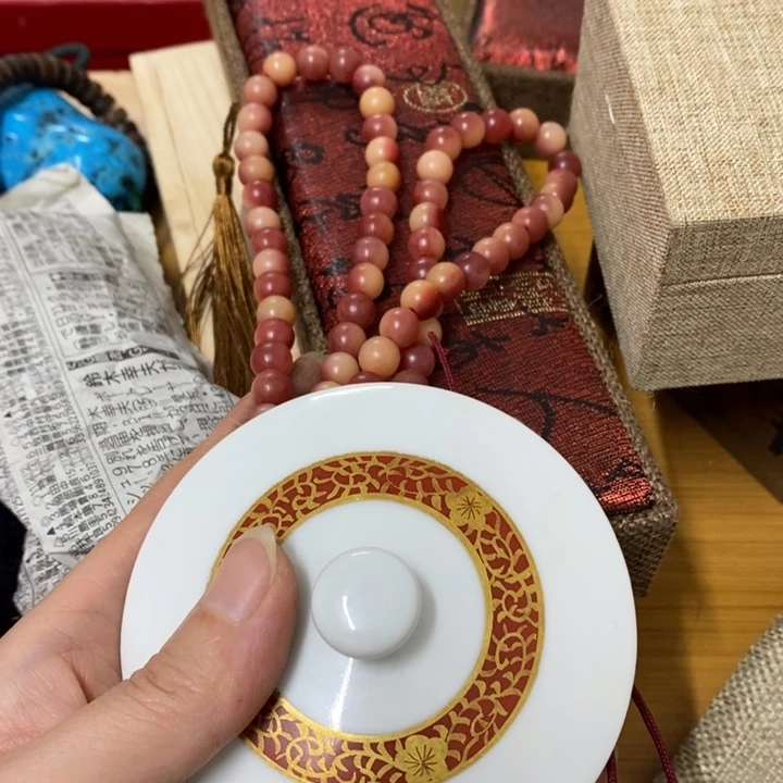 瓷片哈中古工艺品一件