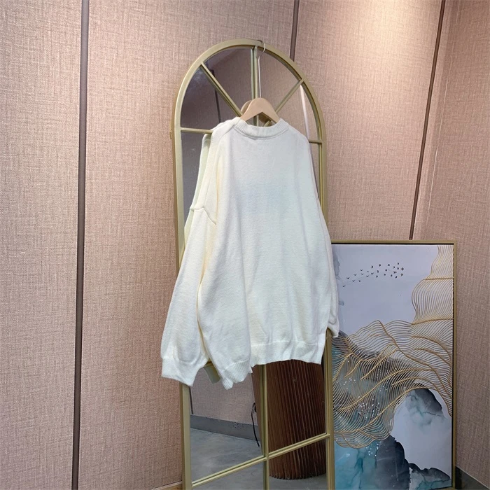 UU301米白色孕妇毛衣 100-150