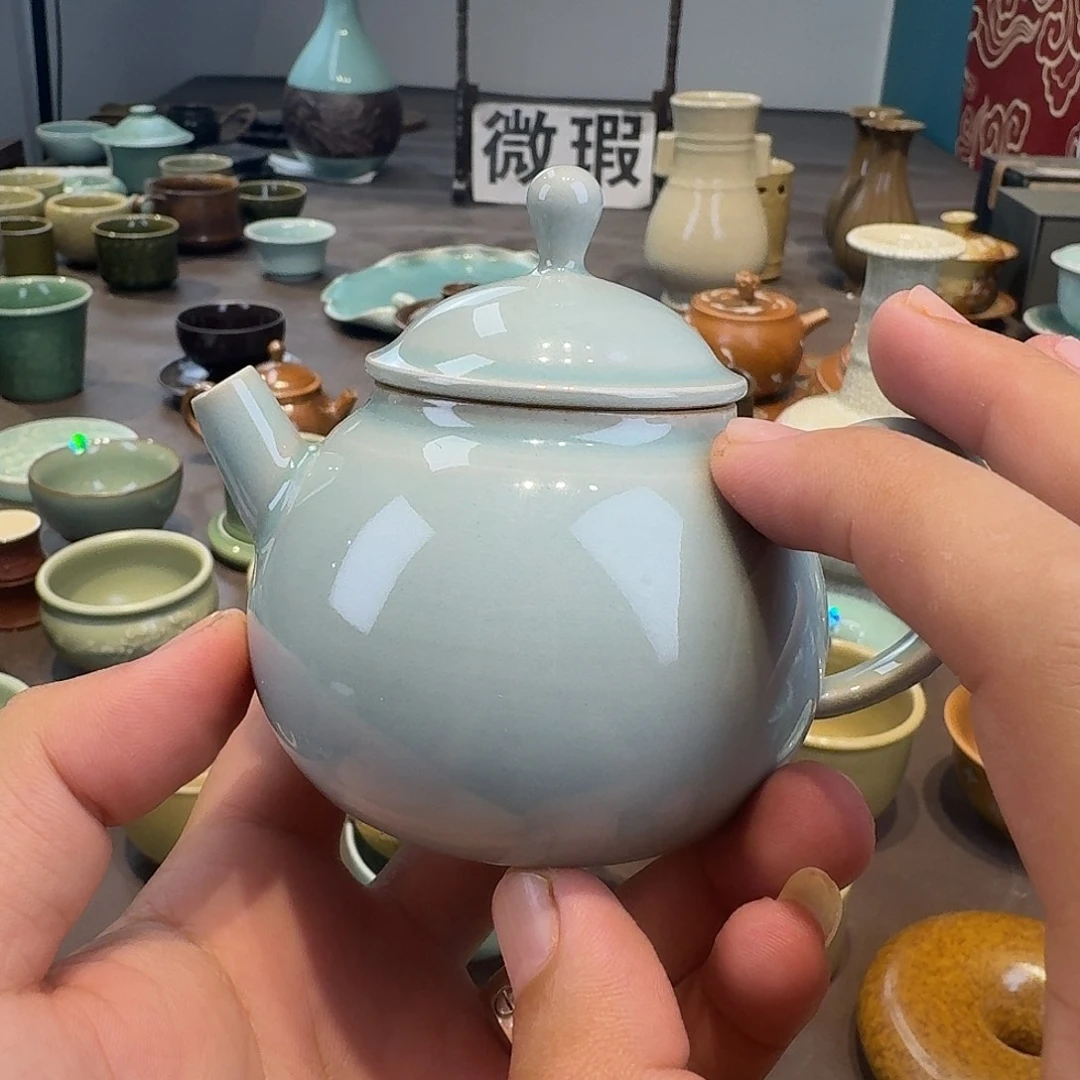 龙泉青瓷茶具微瑕