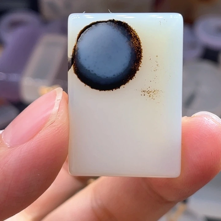 玛瑙/玉髓合金颈饰