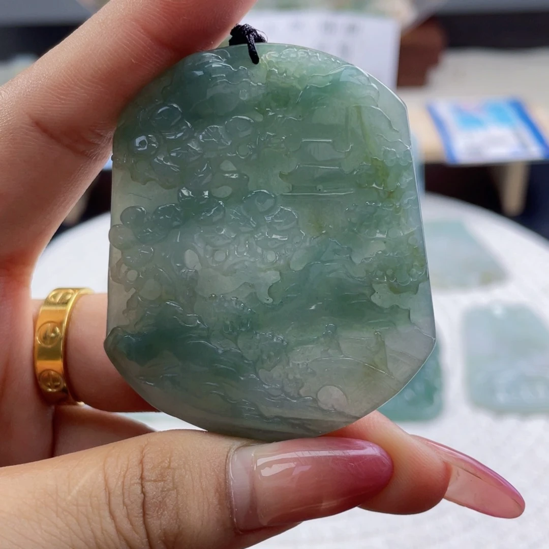 翡翠未镶嵌颈饰天然翡翠