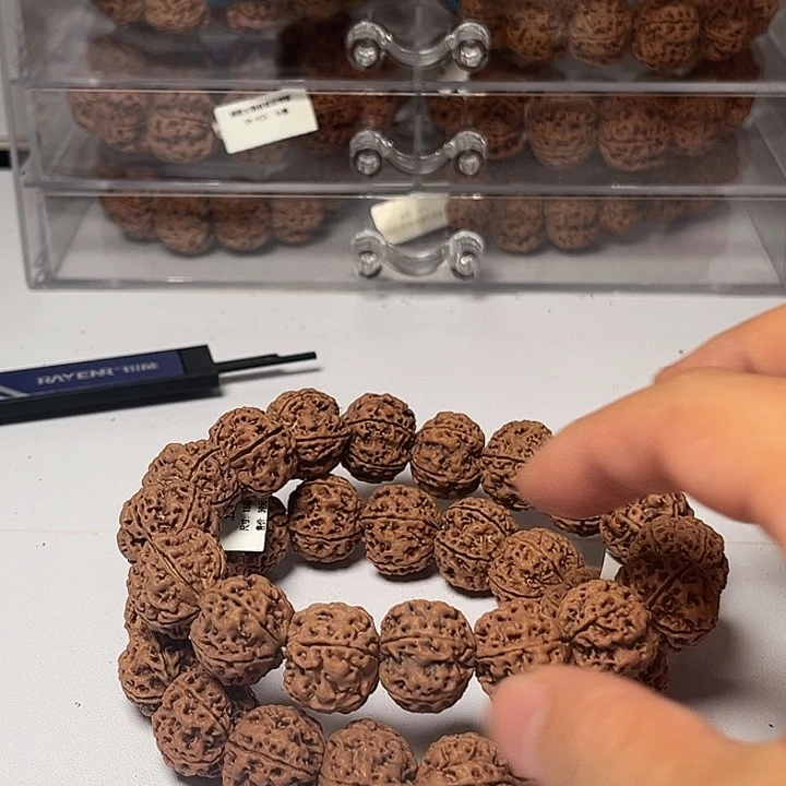 手串金刚菩提编号05老树