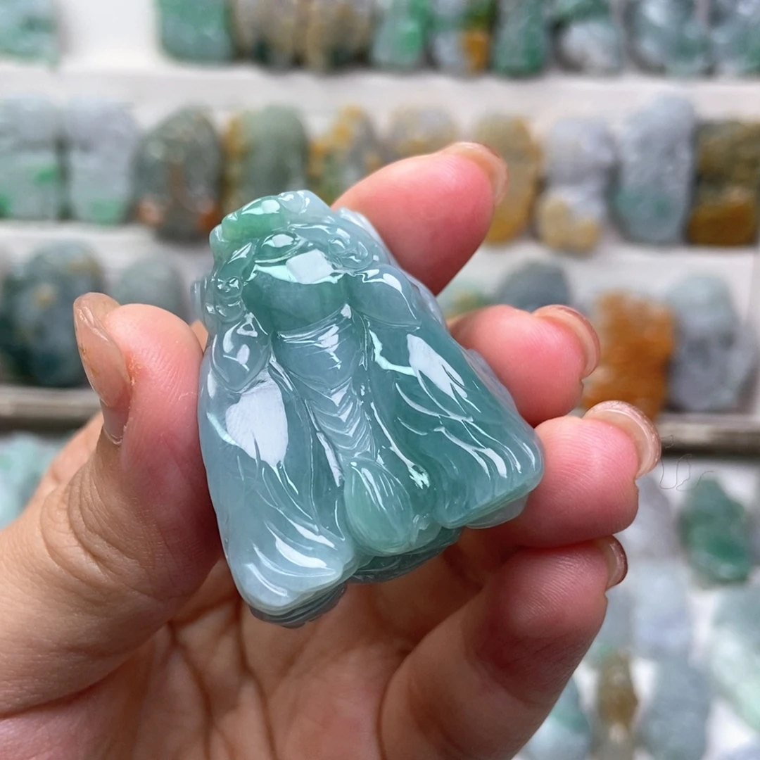 翡翠未镶嵌吊坠(赠链)