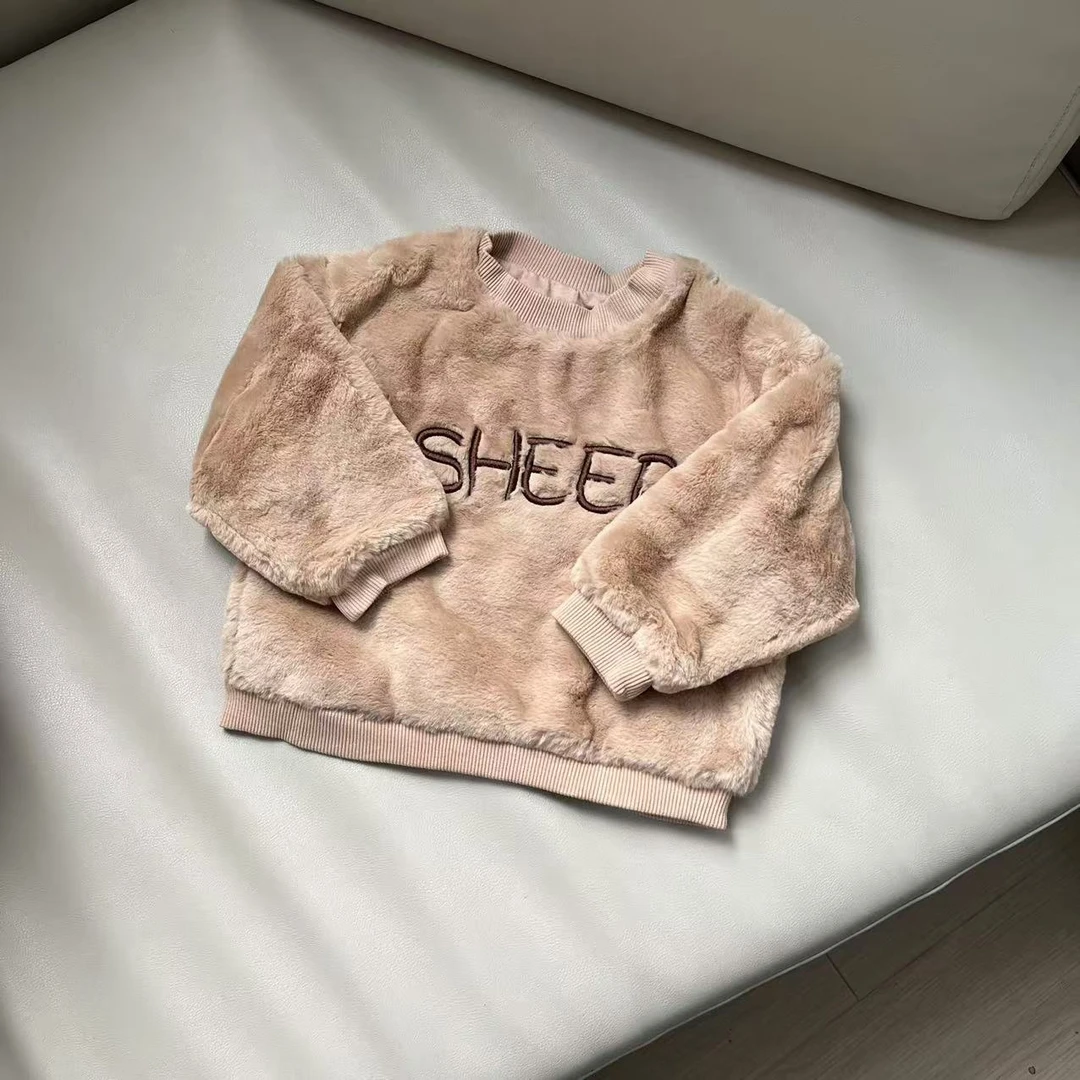 3821-卡其色金丝绒毛茸茸小童卫衣