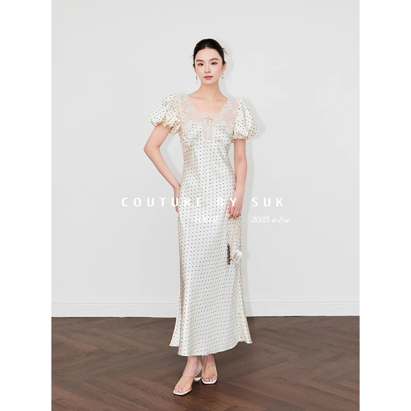 SUK【 波尔卡圆舞】法式蕾丝拼接波点气质收腰泡泡袖连衣裙SK5232