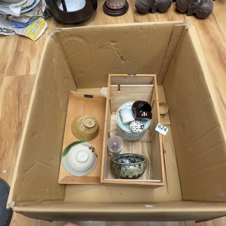 瓷片工艺品摆件瓷器摆件正能量