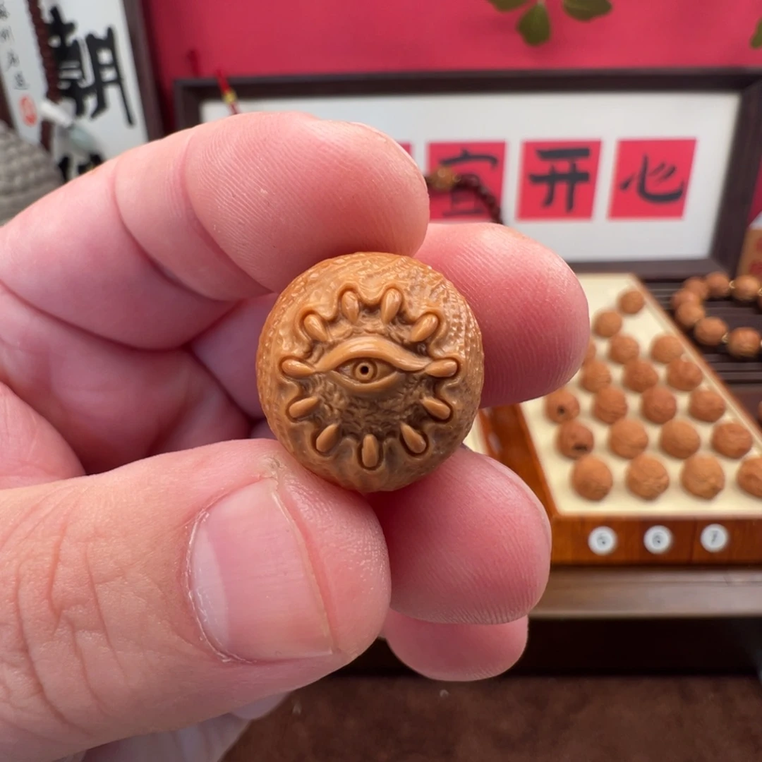 长***死吊坠核桃三通龙鳞恶魔之眼