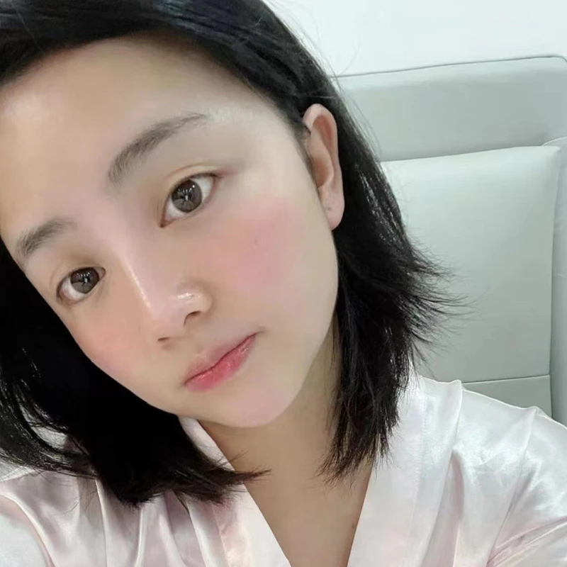 点击看主播哦以前照片 睫毛精华液【安卜】