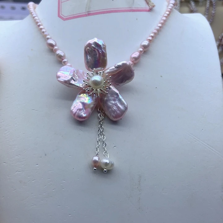 颈饰未镶嵌淡水珍珠