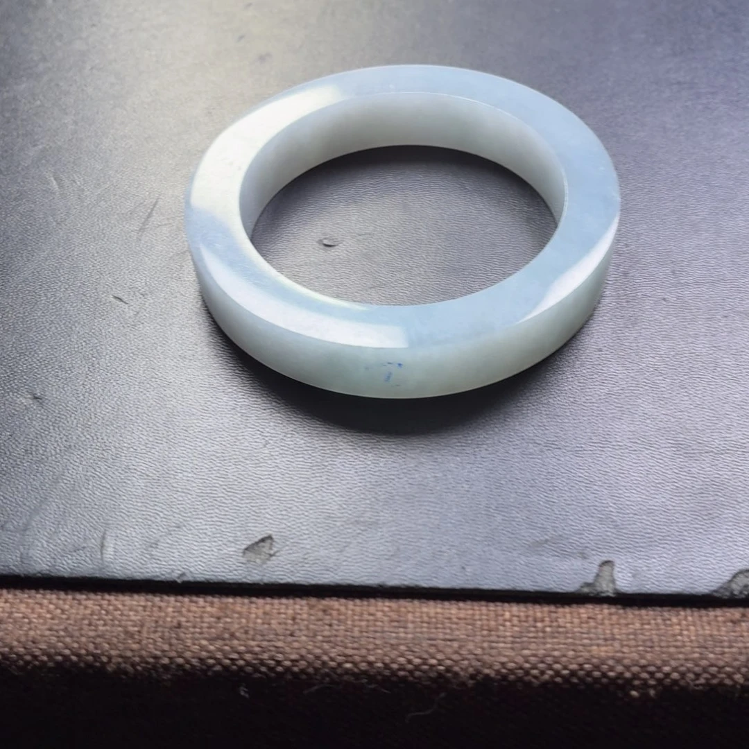 b***o定制翡翠未镶嵌翡翠手镯