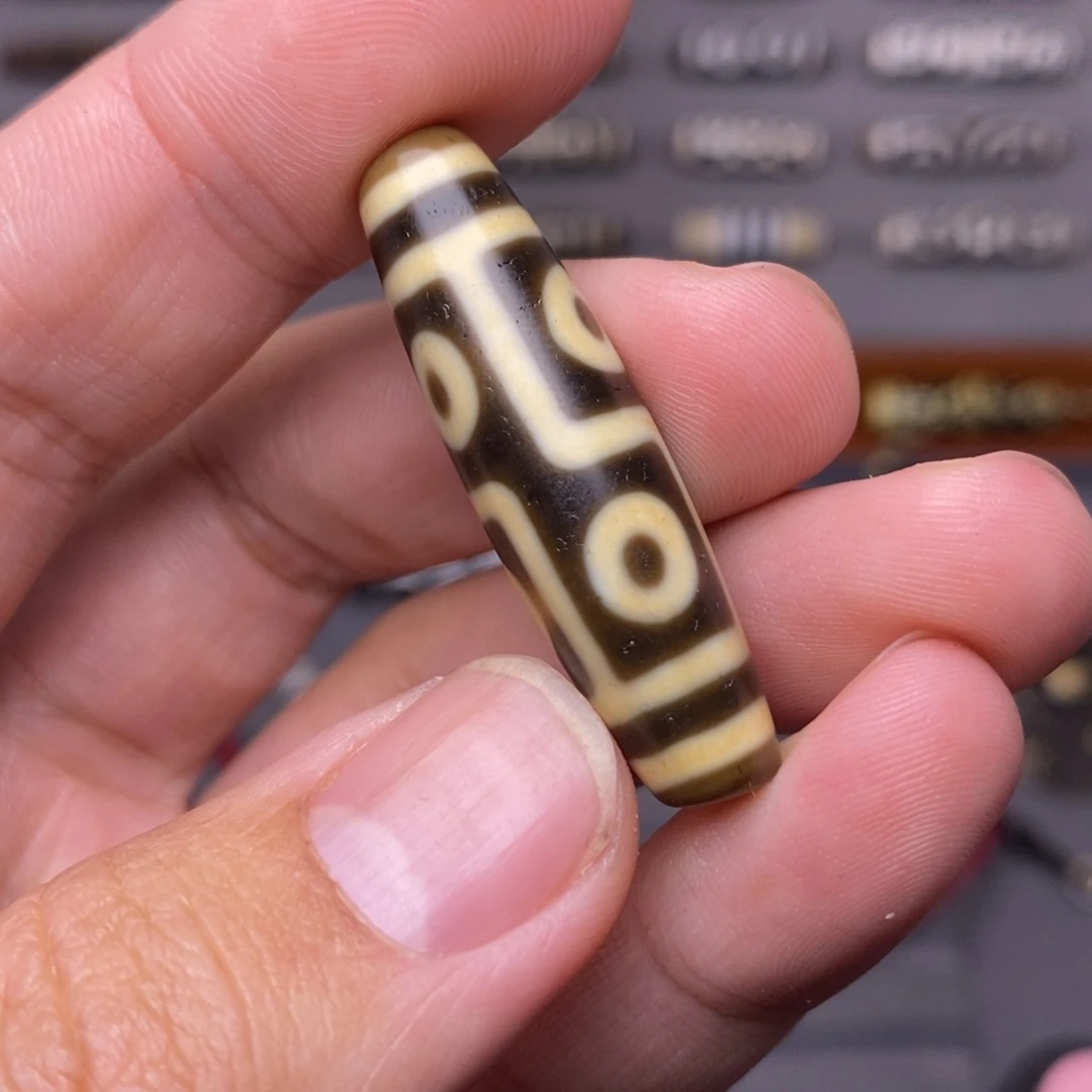 玛瑙/玉髓颈饰未镶嵌快****康